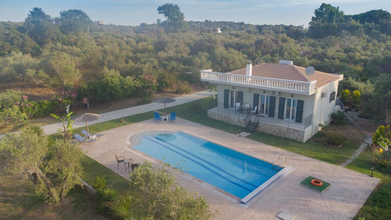 Villa Adonis CChalikounas Buitenkant foto