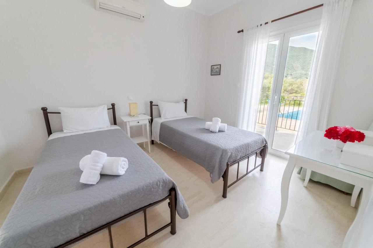 Villa Adonis CChalikounas Buitenkant foto