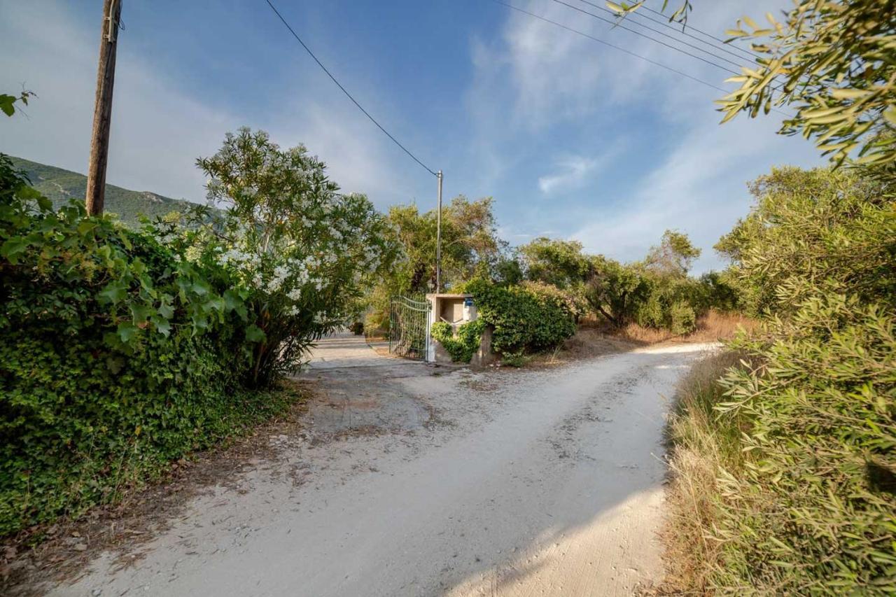 Villa Adonis CChalikounas Buitenkant foto