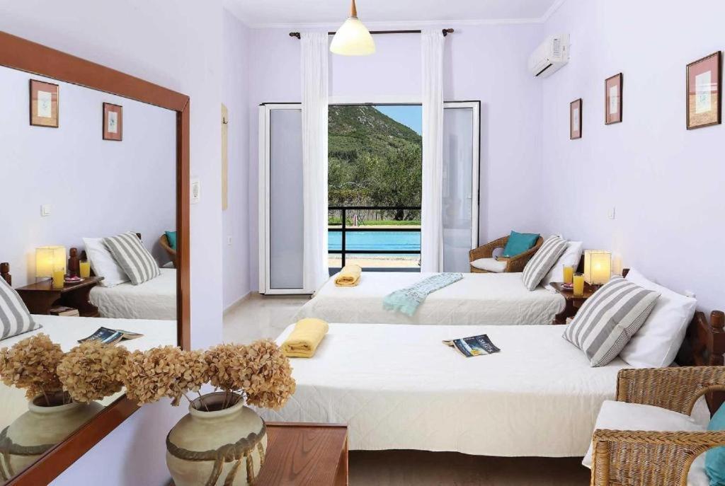 Villa Adonis CChalikounas Buitenkant foto